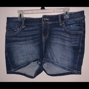 Torrid 14 Jean shorts